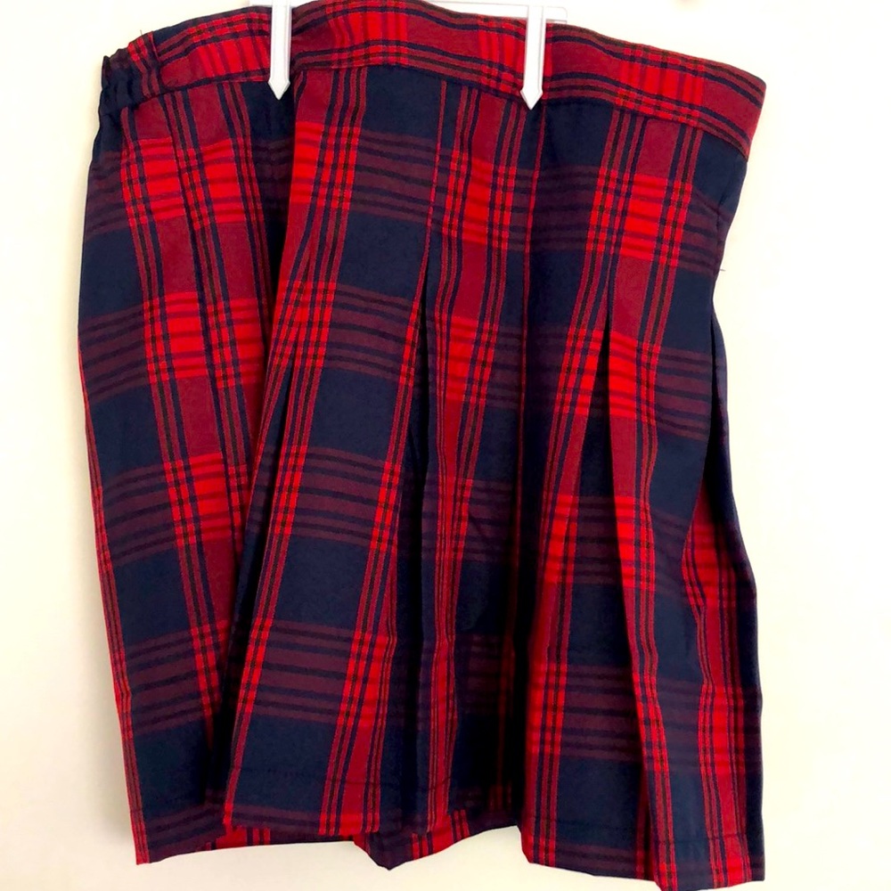 Red and blue plaid skirt size L